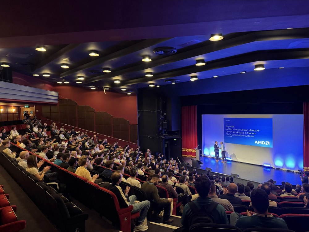 Packed auditorium during a talk at FPGA Horizons London 26